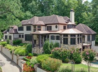 760 Londonberry Rd NW, Sandy Springs, GA 30327