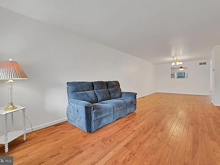 103 Lantern Green Way #103 — Photo 3