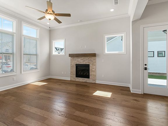 7th image of this home