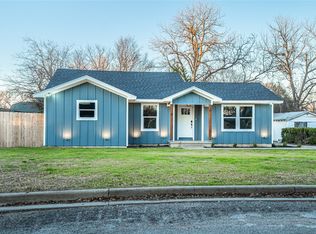 1019 E Walnut St, Hillsboro, TX 76645