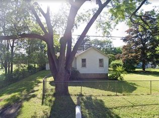 5496 Silverton Dr, Grand Blanc, MI 48439