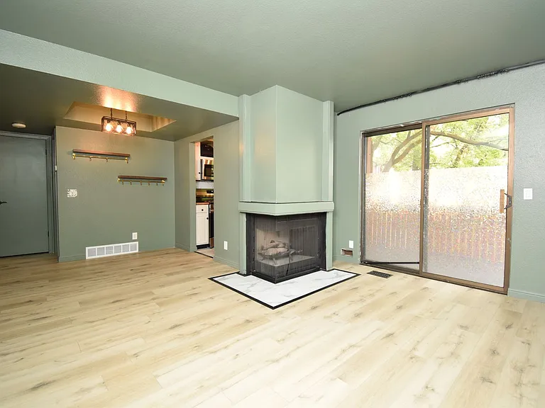 6852 S Countrywoods Cir #B5 — Photo 5
