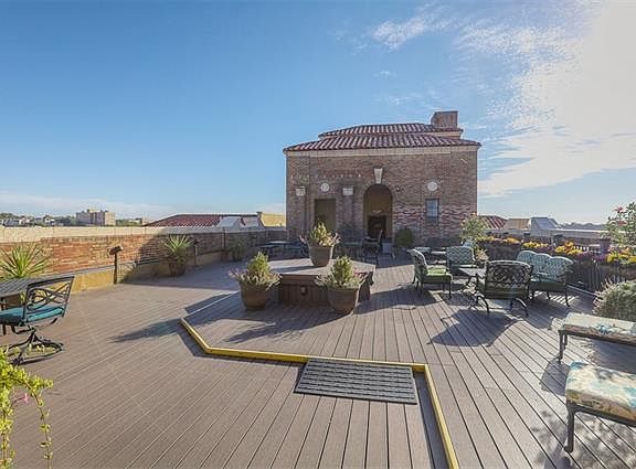 2nd image of 229 Ward Parkway St #503A