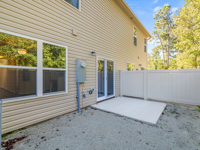 451 Sullivan Loop Rd — Photo 36