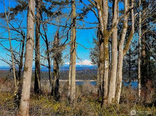 2998 Oak Bay Rd, Port Hadlock, WA 98339