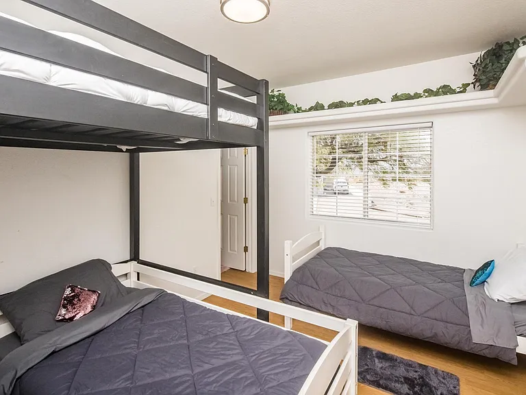 784 Cactus Dr — Photo 13