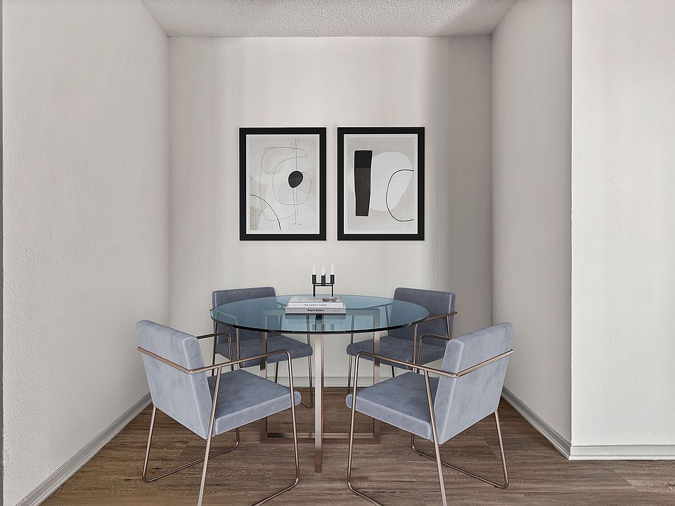 C242360 Calloway_VS Still_1B1B_DiningRoom