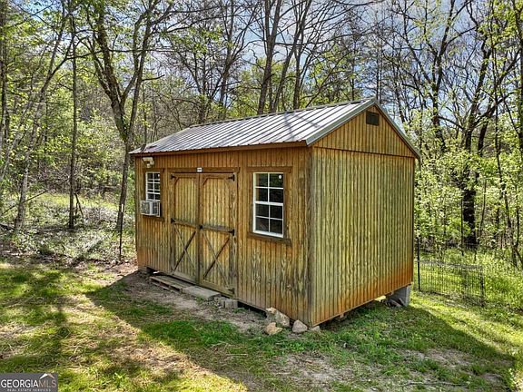 3rd image of 44 Raper Rd