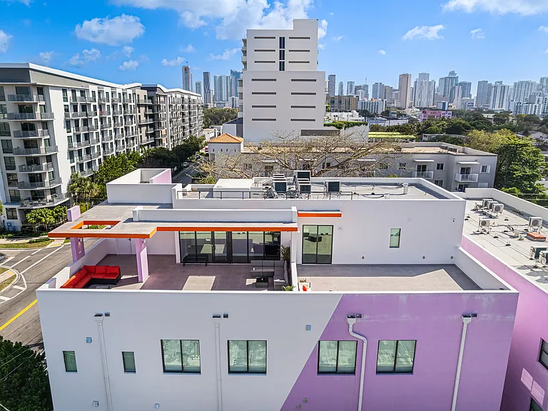 Saffron Apartments — Photo 51