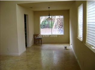 9217 Kentucky Oaks Dr, Las Vegas, NV 89117