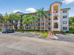 900 SW 142nd Ave #213L, Pembroke Pines, FL 33027