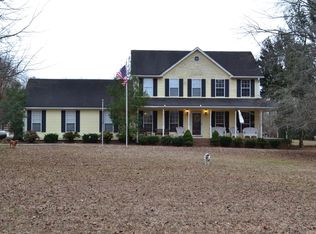 848 Philadelphia Rd, Lebanon, TN 37087