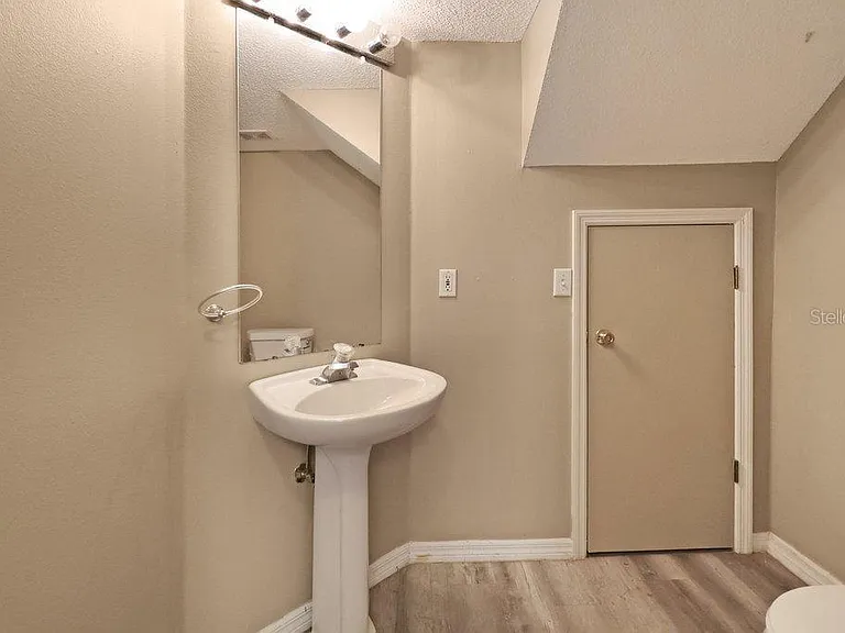 7127 Waterside Dr — Photo 22