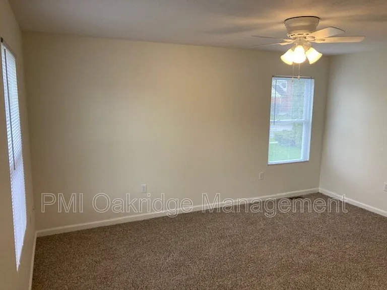 751 Campbell Rd — Photo 12