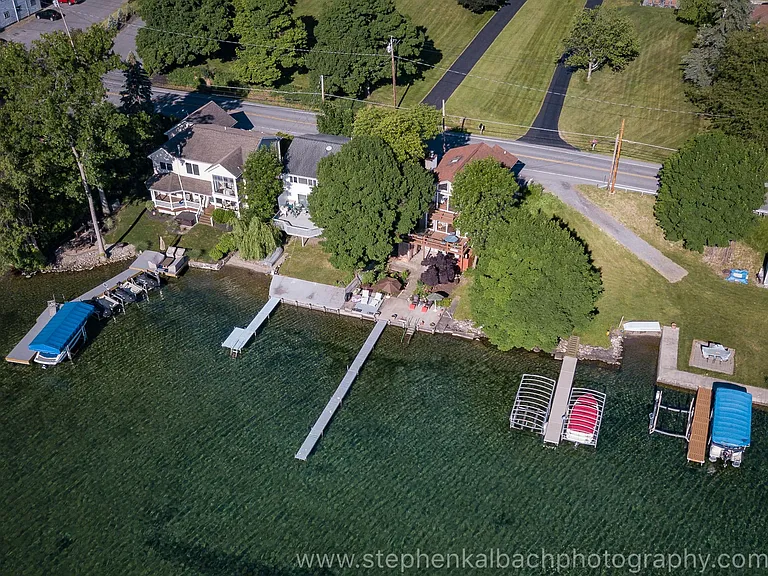 W Lake Rd — Photo 4