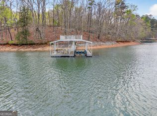 3675 Hidden Pond Dr, Gainesville, GA 30506