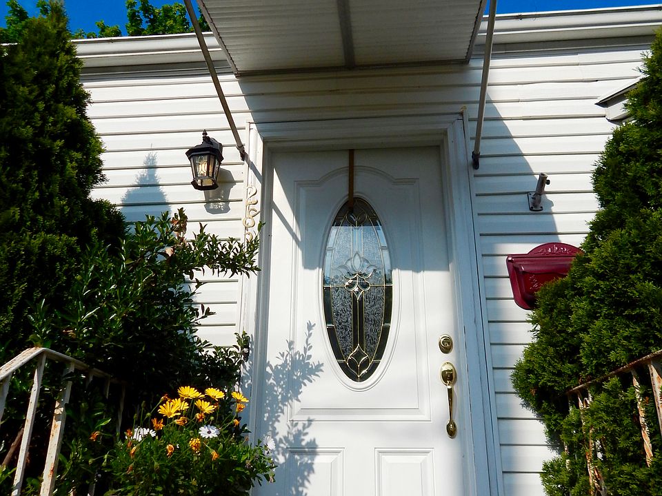 1st image of 283 Richard Ave