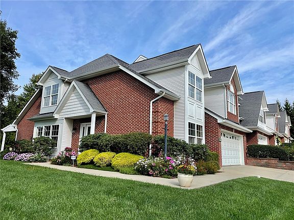 2nd image of 10551 Ironwood Ln