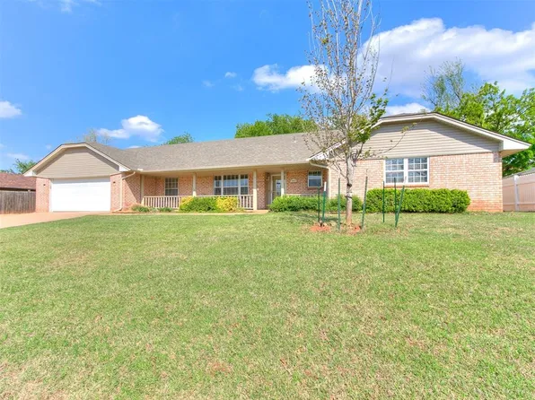 3913 Pine Ridge Rd, Shawnee, OK 74804