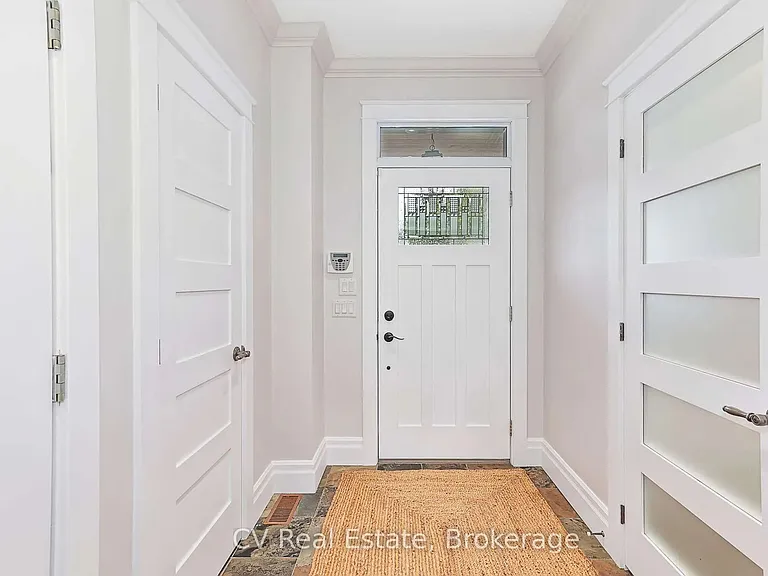 141 Snowbridge Way — Photo 8