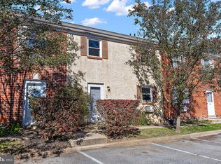 117 Railroad Ave APT A-7, West Grove, PA 19390