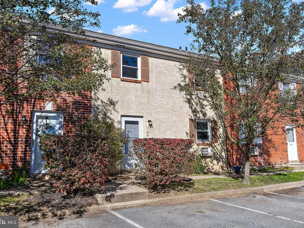 117 Railroad Ave APT A-7, West Grove, PA 19390