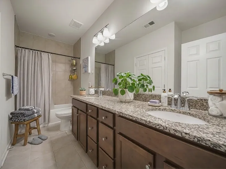 67 Arnold Dr — Photo 24