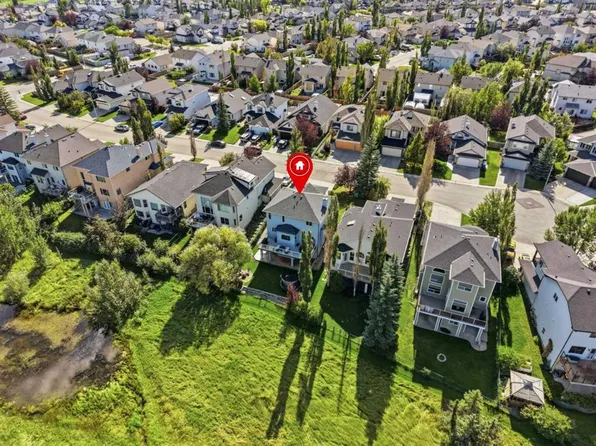 220 SW Springmere Pl, Chestermere, AB T1X 1J2