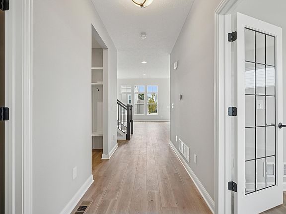 4th image of 6946 Stillhouse Ln