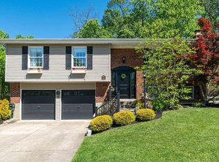 7834 Stonehill Dr, Cincinnati, OH 45255