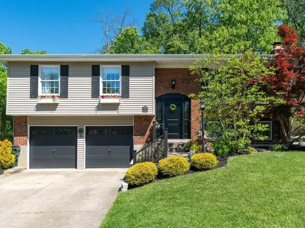 7834 Stonehill Dr, Cincinnati, OH 45255