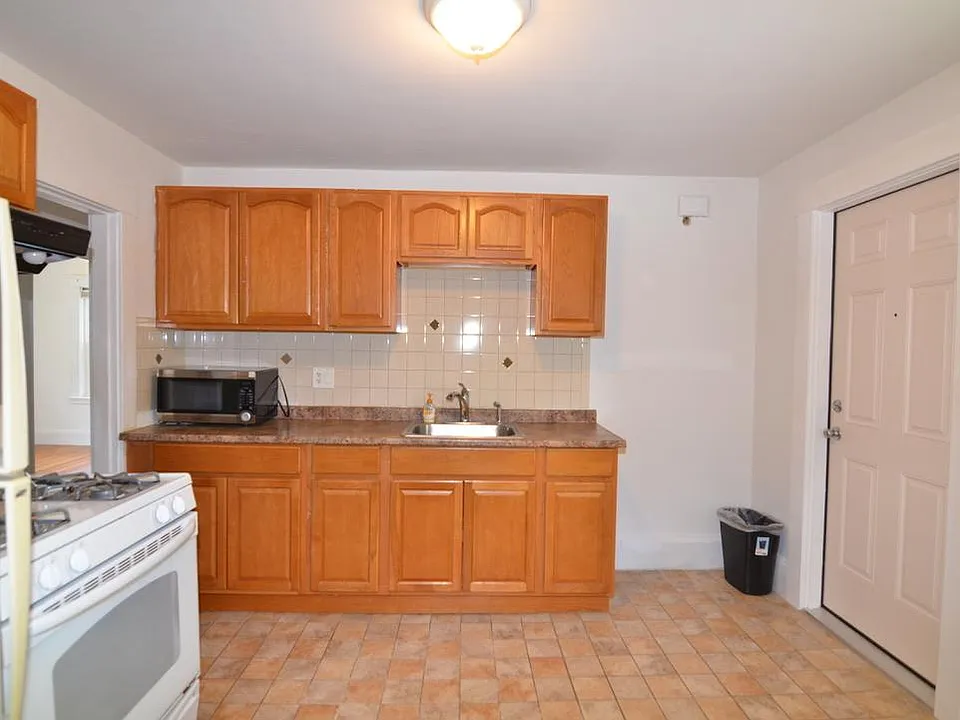 23 Janet Rd