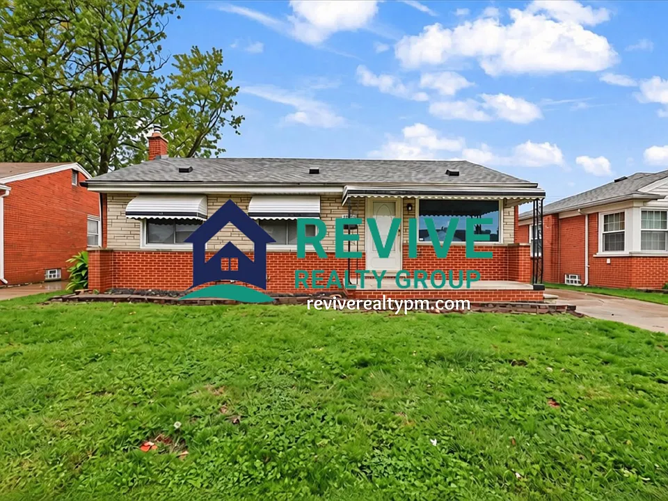 28059 Floral St