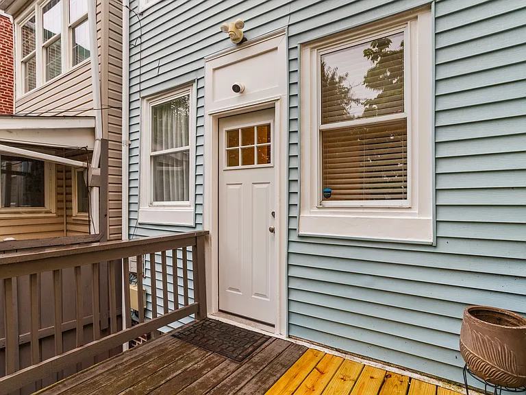 315 13th St SE — Photo 32