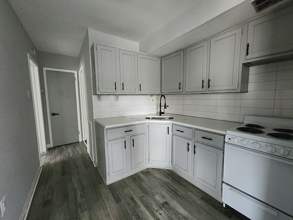 1st image of 605 E Main St #C23