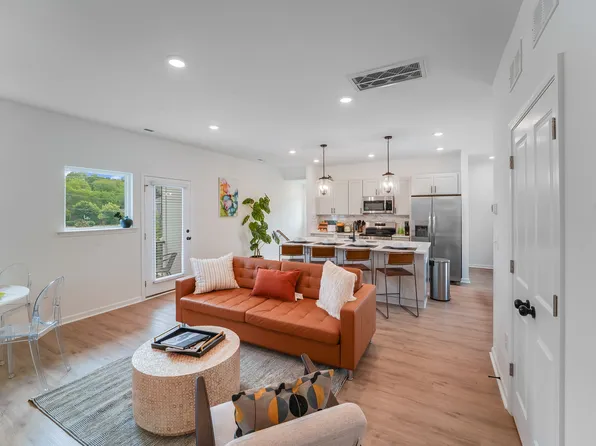 1211 Lomax Ave, Charlotte, NC 28211