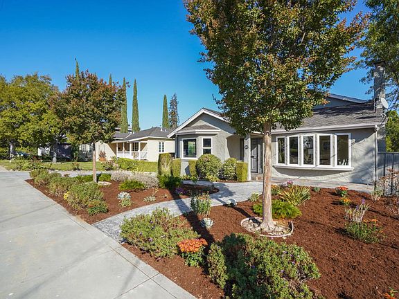 3rd image of 60 Mariposa Ave