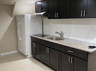 5648 Clearview Expy, Flushing, NY 11364