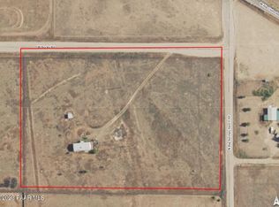 25900 N Big Springs Ranch Rd, Paulden, AZ 86334