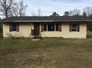 20013 Doss Dr, Aberdeen, MS 39730