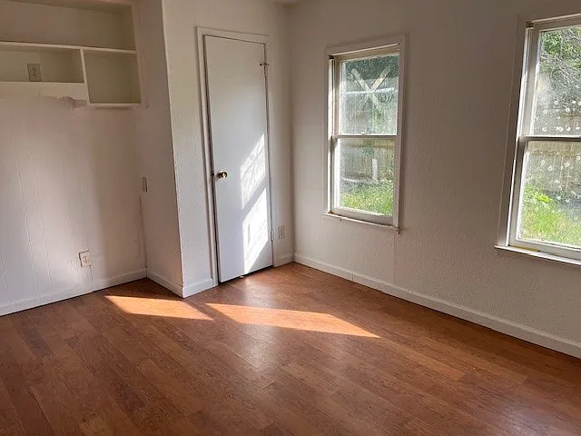 902 S Lamont St — Photo 6