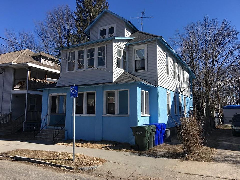 2nd image of 17 Carlisle St