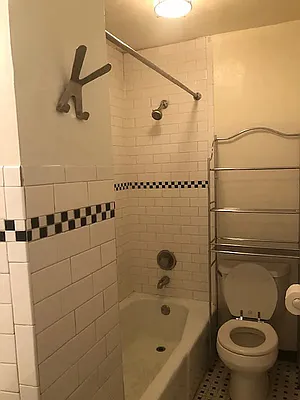 Rented by Owner | media 11