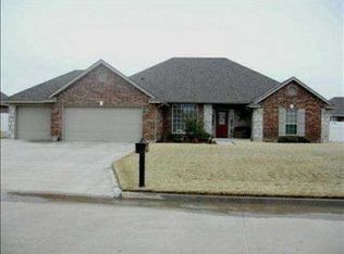 1601 Windmill Ridge Dr, Shawnee, OK 74804