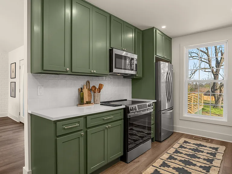 234 NW Clearview Dr — Photo 8