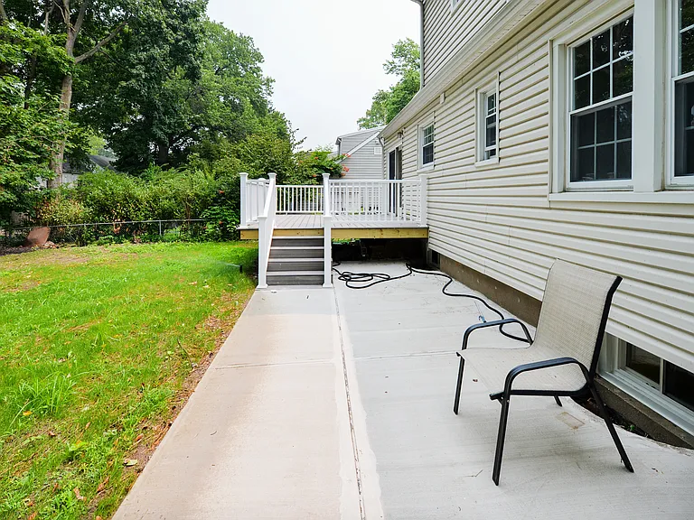 10 Remington Rd — Photo 7