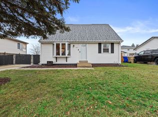 4809 Pershing Blvd, Kenosha, WI 53144