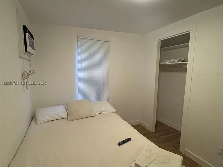 329 NW 44th St — Photo 17
