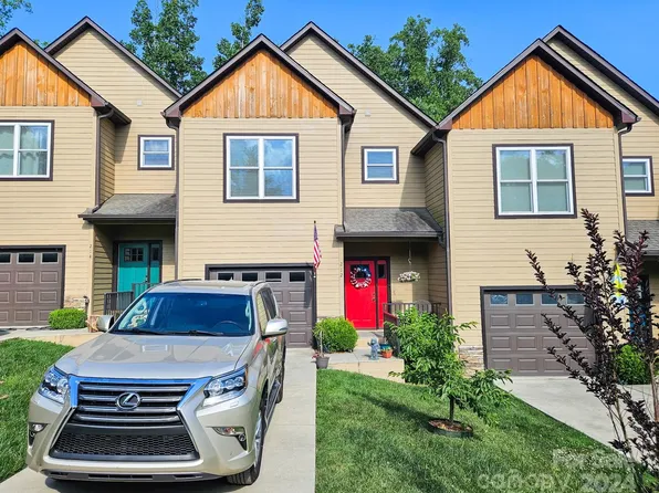 212 Rainbow Ter, Black Mountain, NC 28711