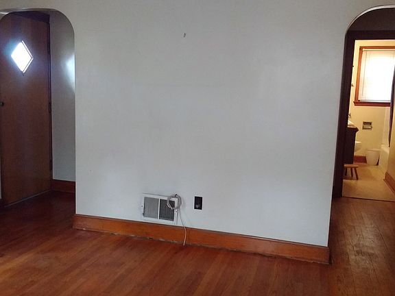 Living Room north wall
